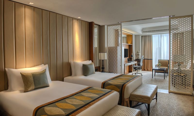 Giường đôi lớn (Queen size bed)