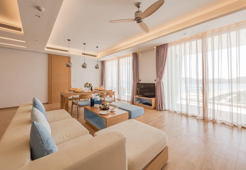 Mẫu thiết kế phòng khách family suite