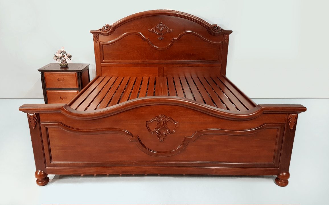 Giường gỗ căm xe