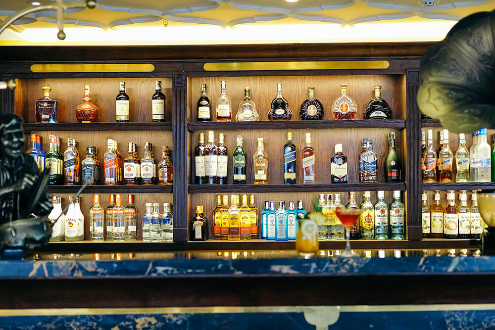 Quầy bar khách sạn ấn tượng thu hút du khách