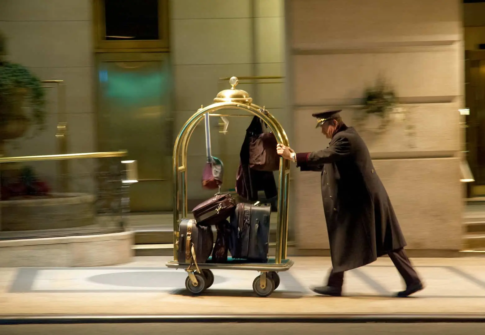 Công việc hằng ngày của Bellman