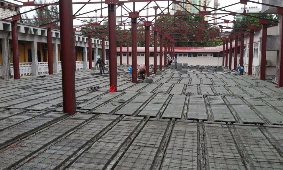 Làm sàn nhà lắp ghép