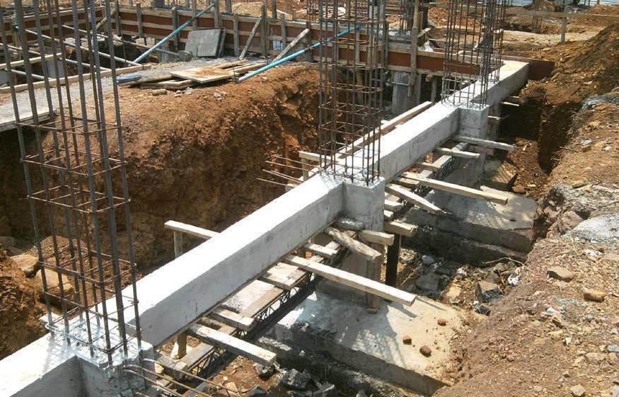 Quy trình xây móng băng gồm những bước nào?