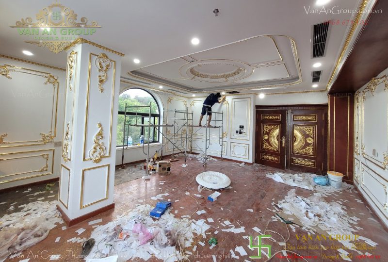 Thi công dát vàng phào chỉ trần thạch cao