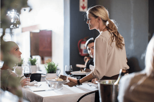 Xin lỗi ngay khi nhận phàn nàn từ khách hàng
