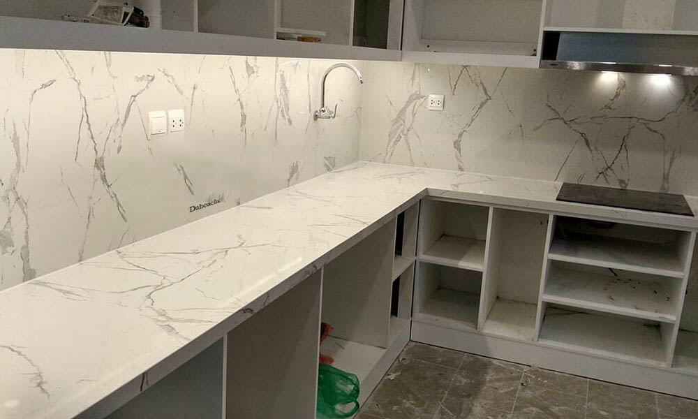 Đá marble nhân tạo có khả năng chịu nhiệt tốt hơn