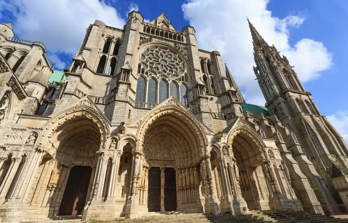 Lịch sử ra đời của kiến trúc Gothic