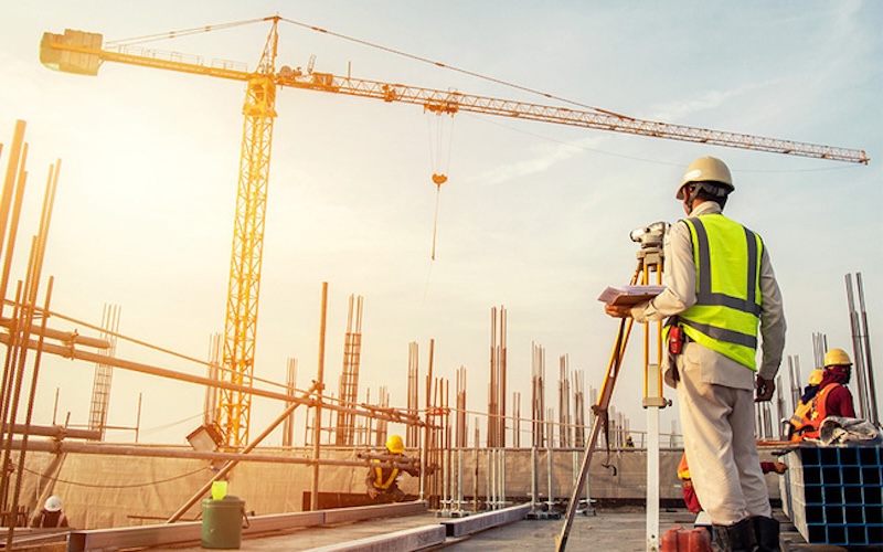 Phân cấp công trình ảnh hưởng thế nào đến việc quản lý dự án khách sạn?