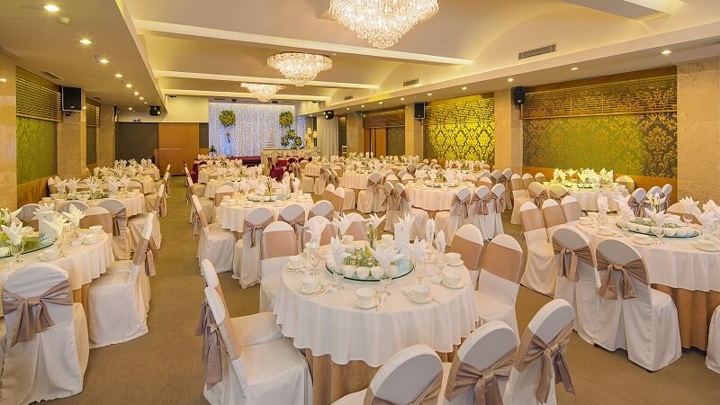 thiết kế nhà hàng tiệc cưới