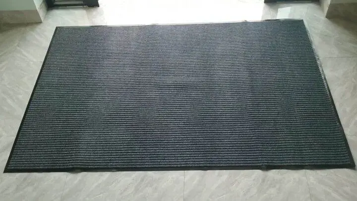 Thảm Lau Chân Sợi Tổng Hợp Stripemat
