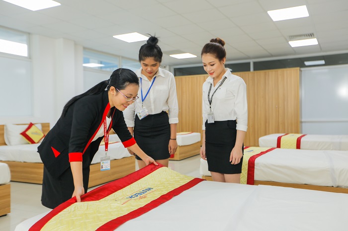 Kỹ năng cần có của một người quản lý khách sạn