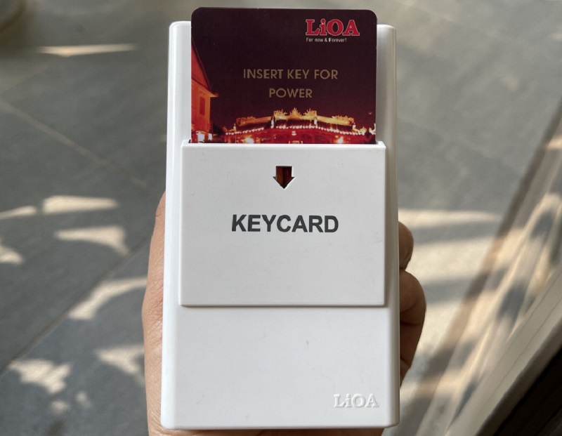 Công tắc thẻ từ khách sạn Lioa - 30A