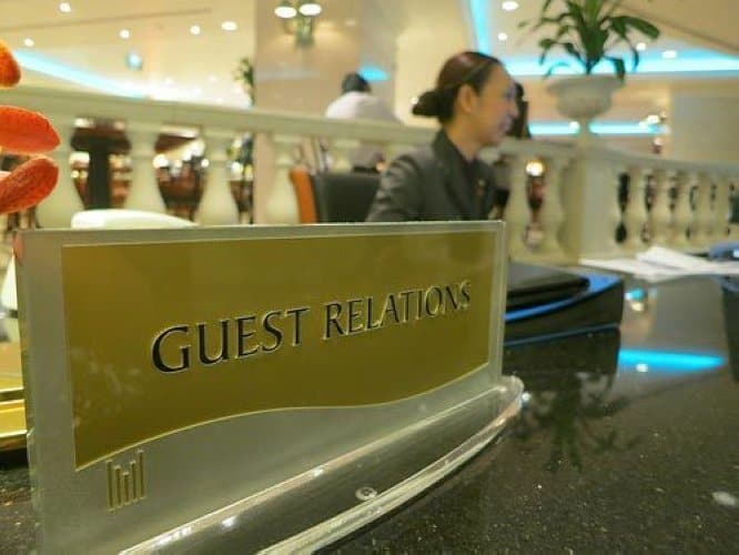 Công việc của guest relations officer gồm những gì?