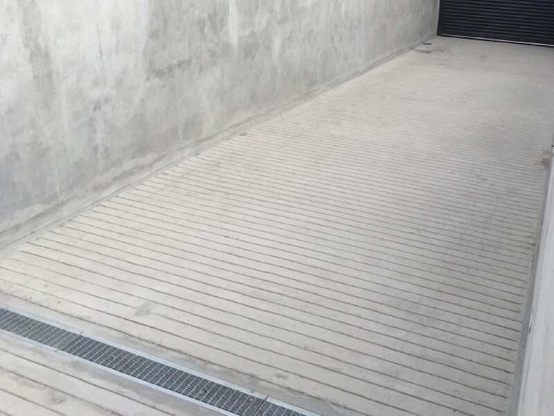 Cốt nền khách sạn có hầm