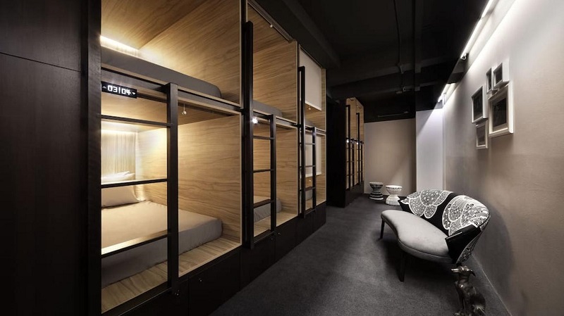 Không gian phòng ngủ The Pod Boutique Capsule Hotel 