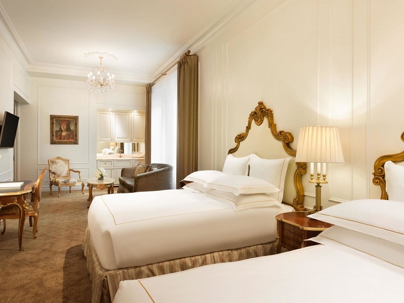 Phòng ngủ khách sạn The Plaza Hotel (New York)