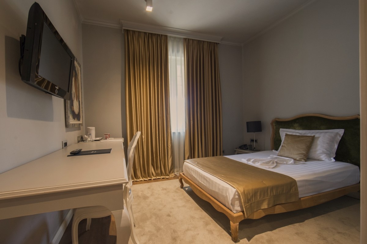 Phòng tiêu chuẩn cổ điển, cao cấp
