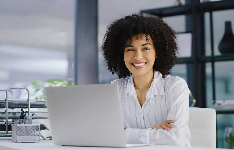 Sales executive khách sạn Mô tả công việc, mức lương & cơ hội nghề nghiệp
