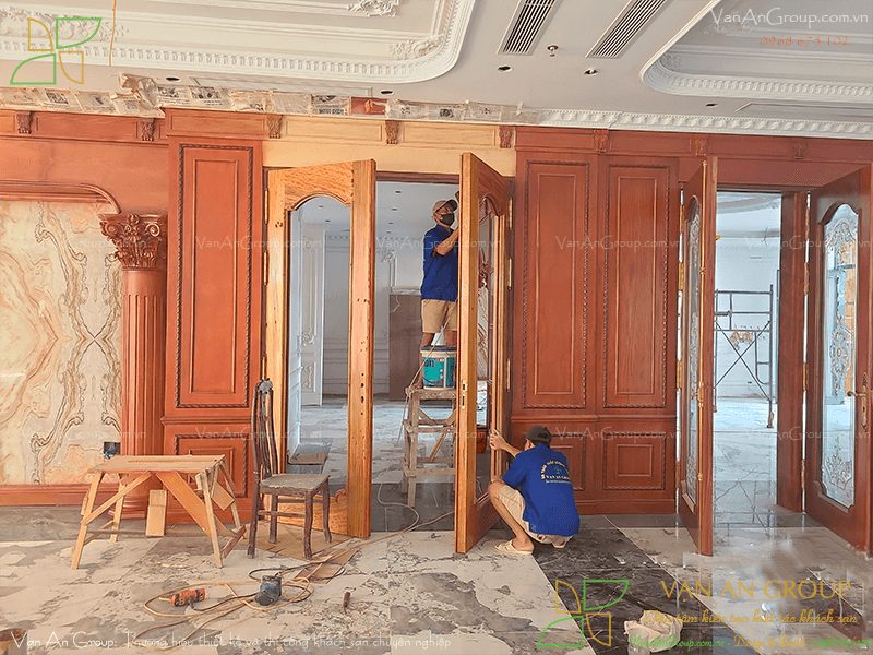 Lắp đặt cửa đi theo thiết kế
