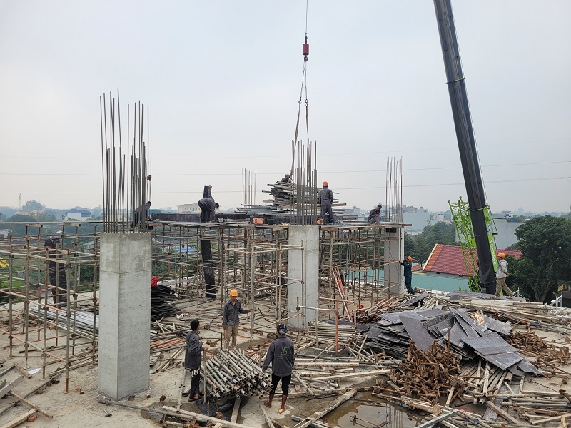 Thi công lắp dựng cốp pha dầm sàn khách sạn