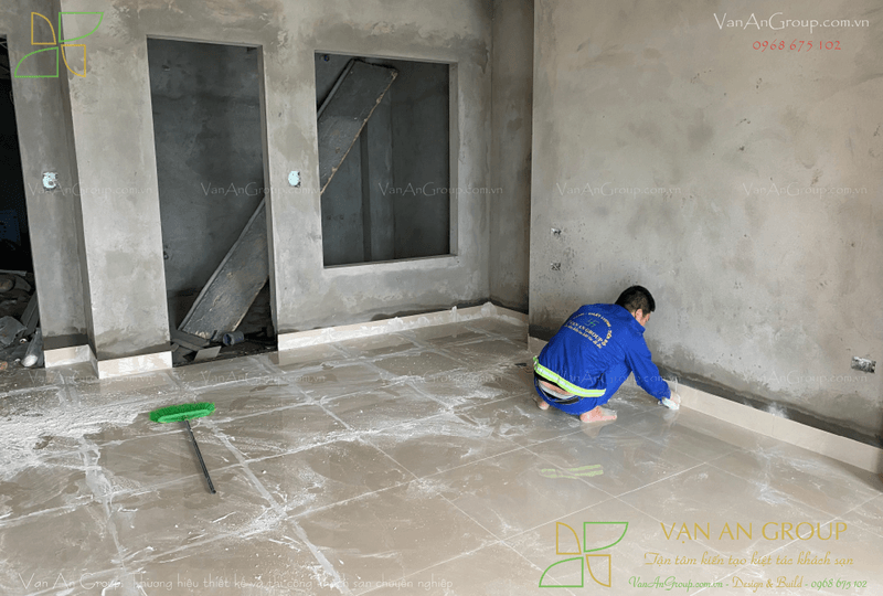 Thi công ốp lát sàn, tường trong nhà theo thiết kế khách sạn 4 sao tại Quảng Ninh