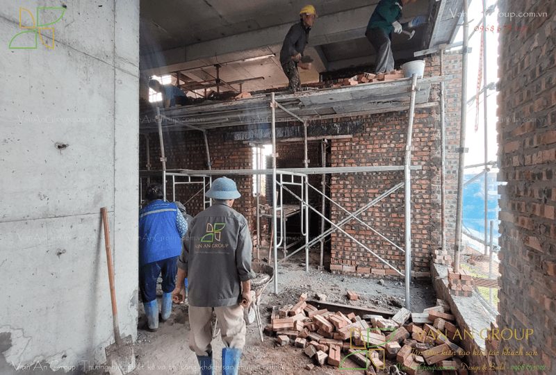 Xây tường bao và tường ngăn cho khách sạn tại Sầm Sơn