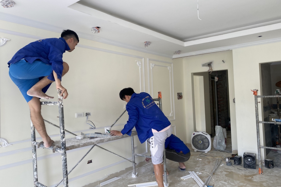 Thi công trần thạch cao phào chỉ khách sạn