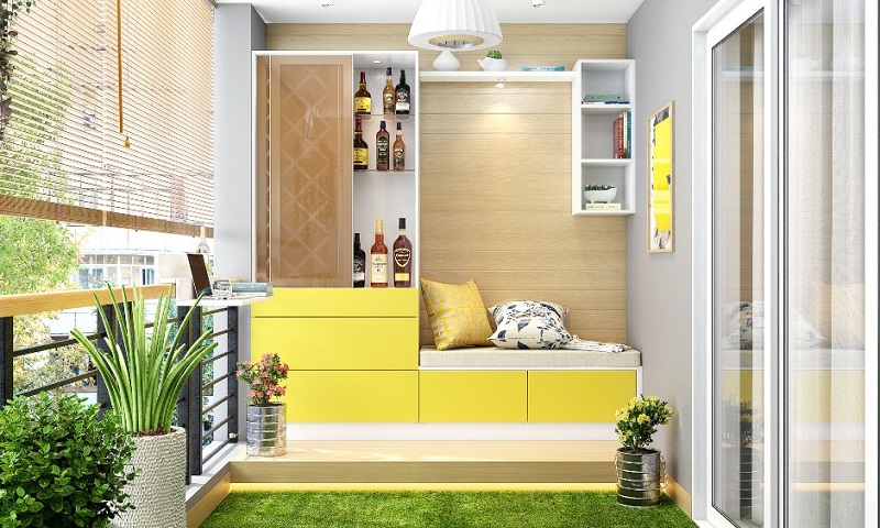 Logia được thiết kế với tủ kệ để sách và bàn làm việc tiện nghi