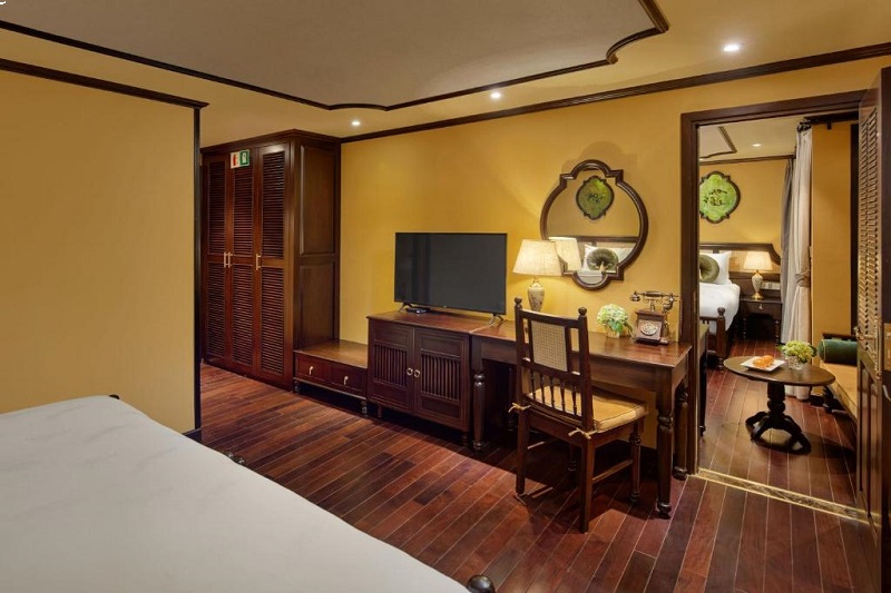 Mẫu connecting room Indochine độc đáo, đậm chất nghệ thuật