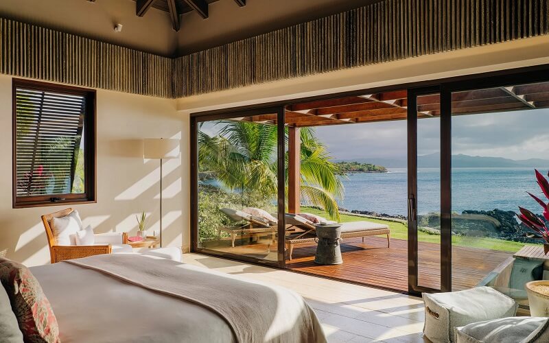 Ocean View Room phong cách Tropical là điểm hẹn hoàn hảo cho những ai yêu thiên nhiên