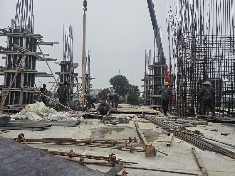 Thi công lắp dựng cốt thép - cốp pha cột vách