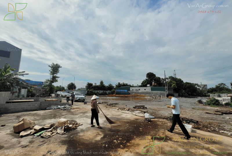 Triển khai dọn dẹp và phá dỡ các công trình cũ (nếu có) tại Tân Thịnh
