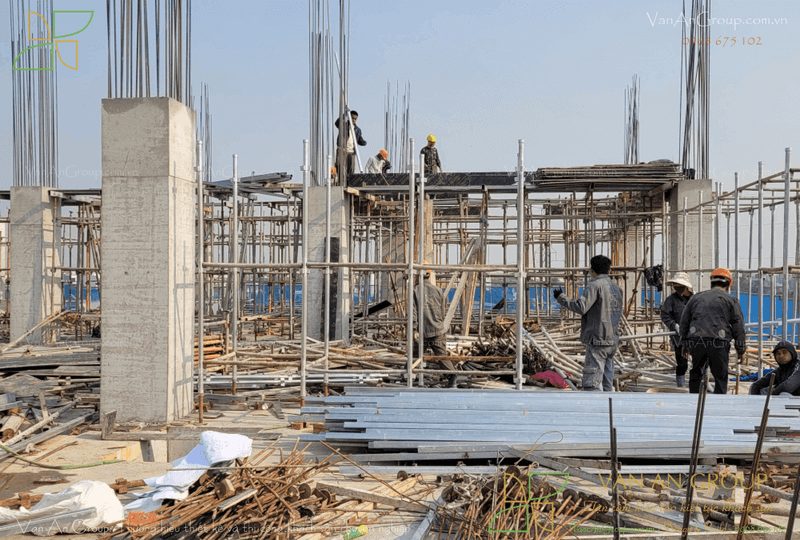 Thời gian tháo dỡ cốp pha bê tông mác 250 trong thi công khách sạn