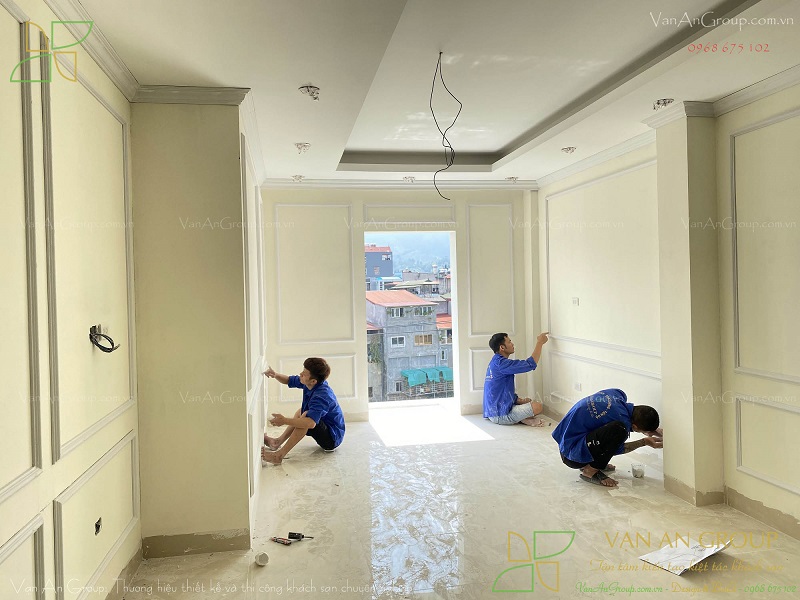Thi công phào chỉ trang trí theo thiết kế khách sạn đã được phê duyệt