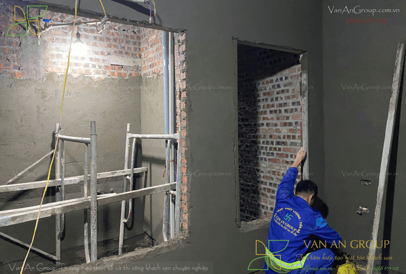 Chống thấm và trát tường, cán nền, đảm bảo bề mặt phẳng, mịn