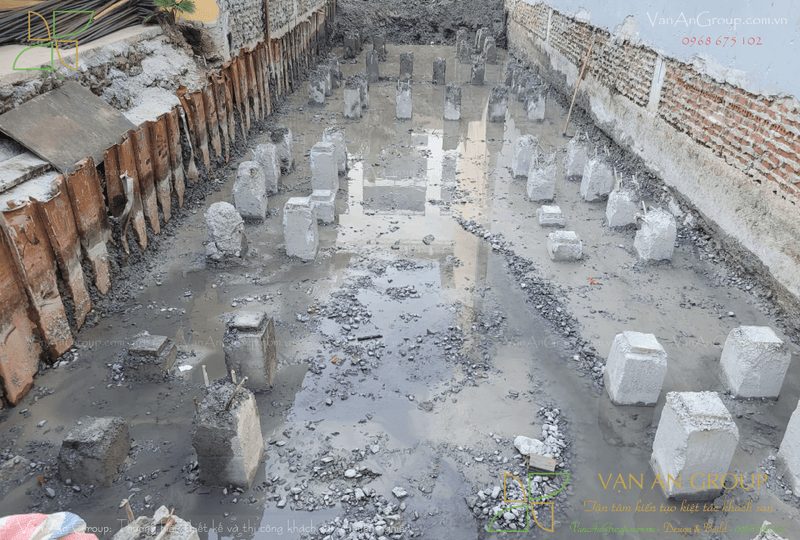 Cắt đầu hoặc đập cọc đúng cao độ thiết kế