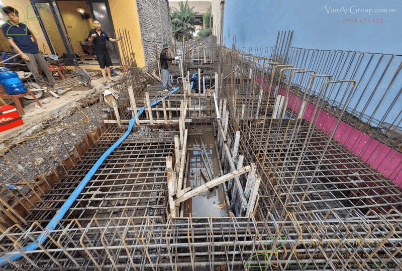 Lắp đặt cốt thép đài, giằng móng và lắp dựng ván khuôn đổ bê tông