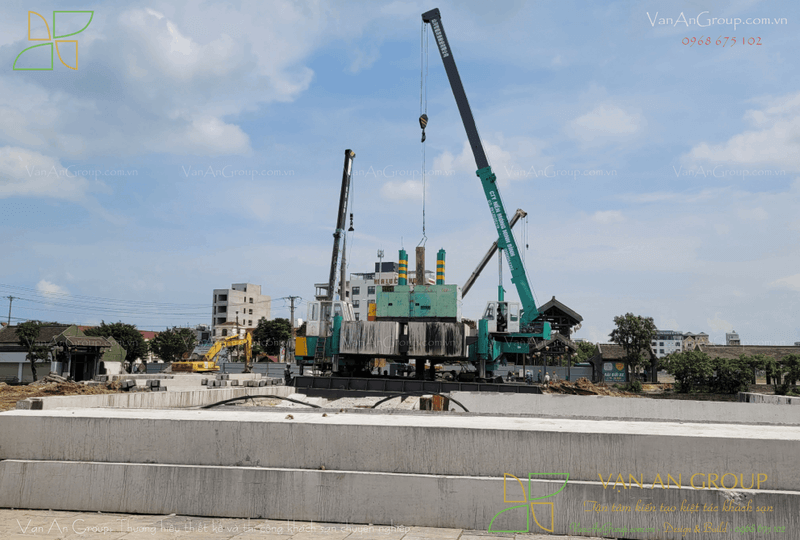 Đội ngũ định vị tim cọc và ép cọc bằng thiết bị chuyên dụng